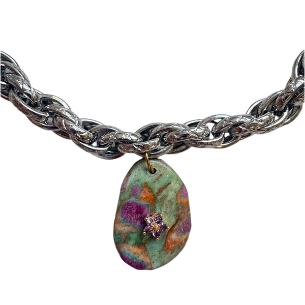 COLLIER FUSHITE