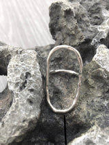 Hammered oval ring